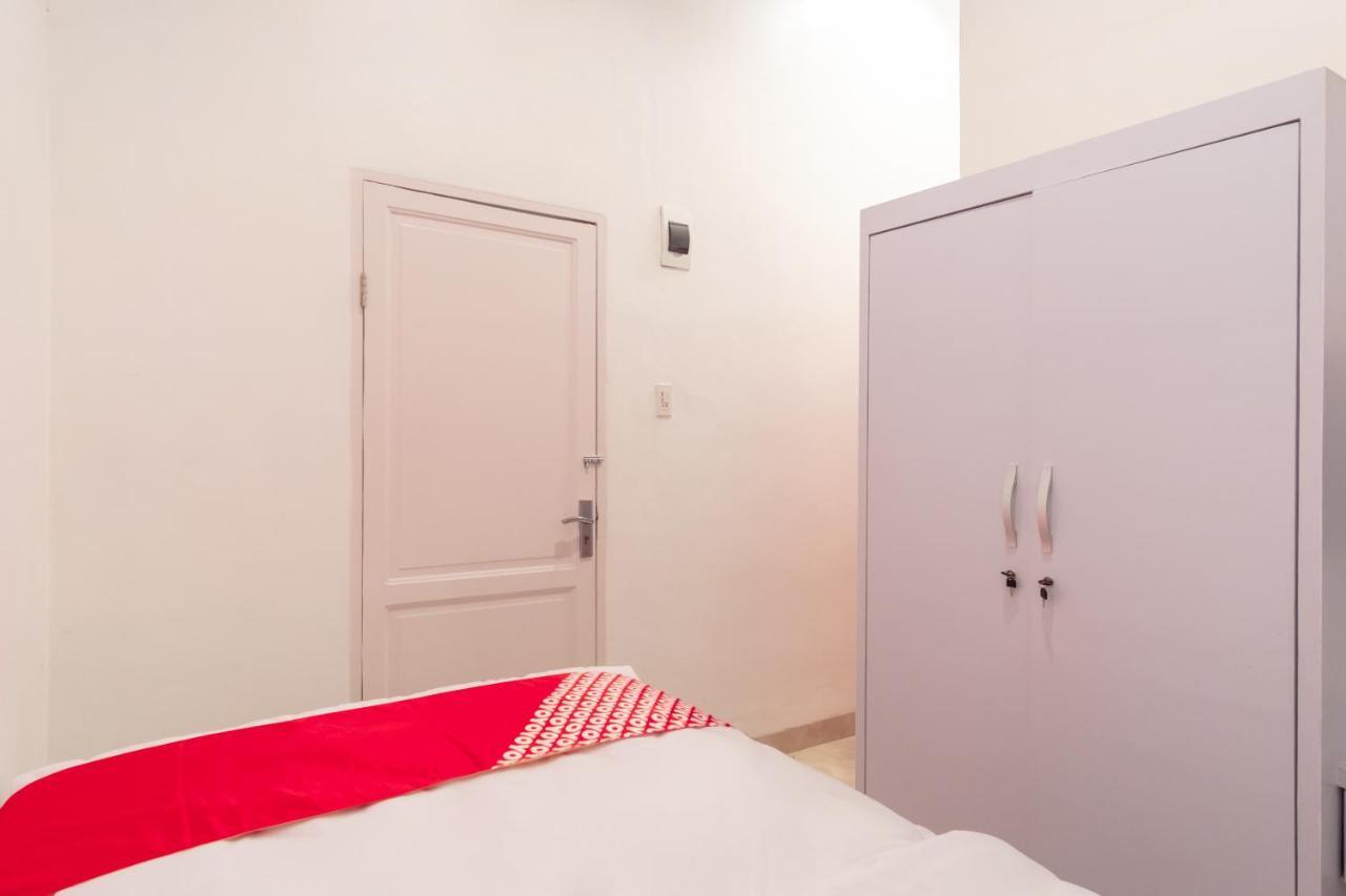 Oyo 1557 Bungas Guest House Medan Dış mekan fotoğraf